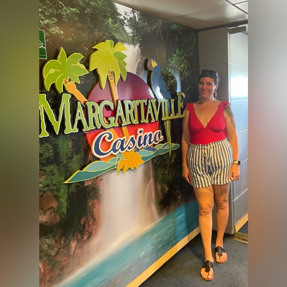 Meet your Posher, Rachel - Picture 5 of 5